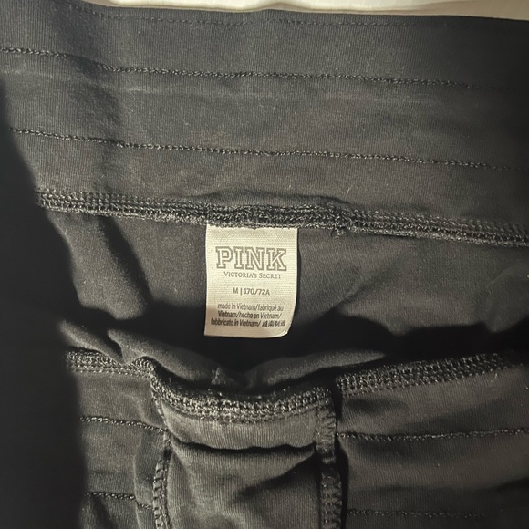 PINK brand leggings with pockets and tied waste band - Picture 3 of 3